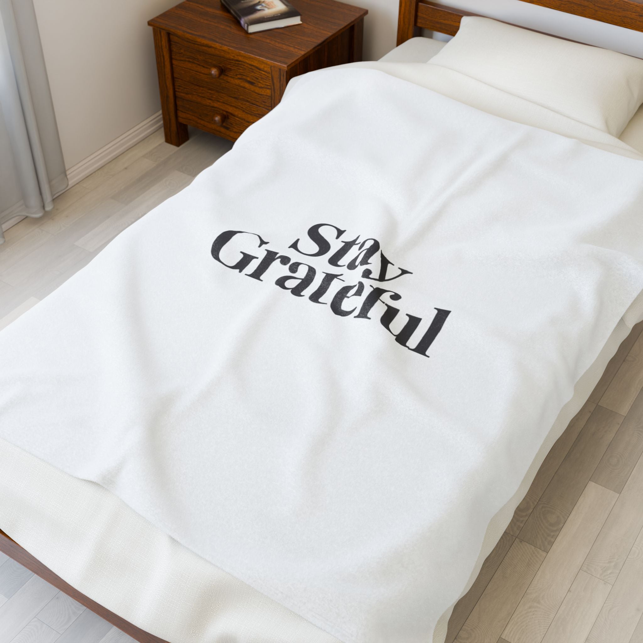 Stay Grateful Velveteen Plush Blanket, Minimal Serif Quote, Elegant Typography
